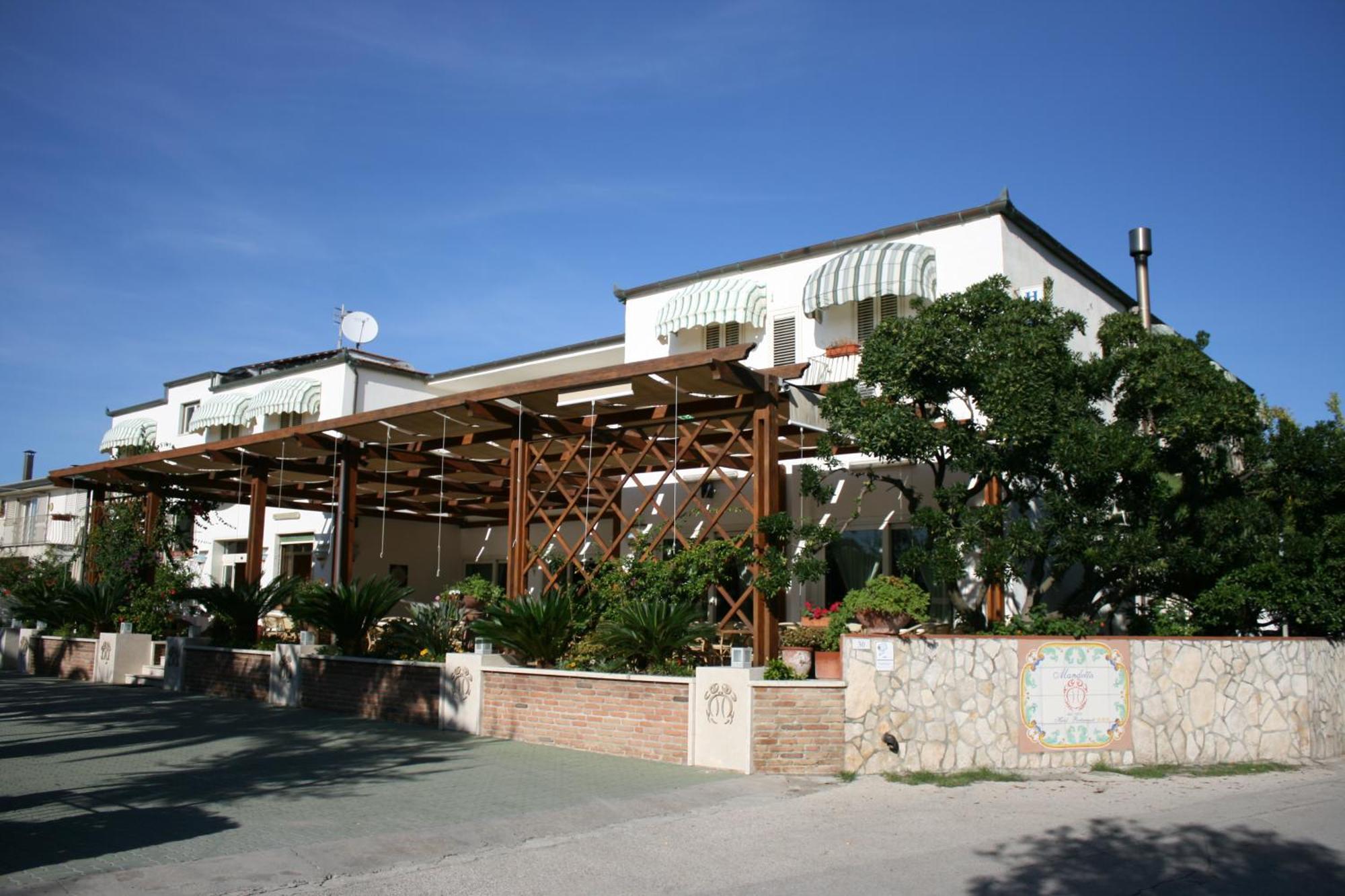 Hotel Mandetta - Adults Only Paestum Eksteriør billede